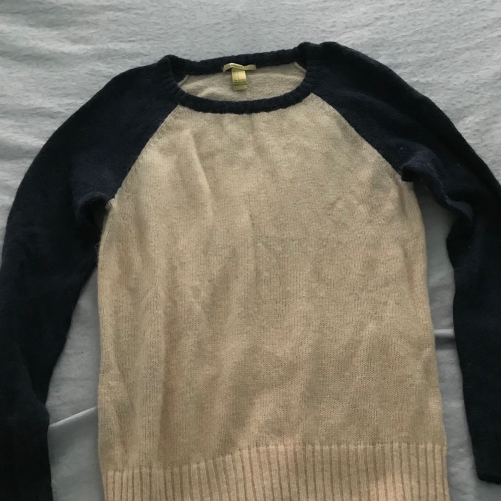 Great baseball sweater!